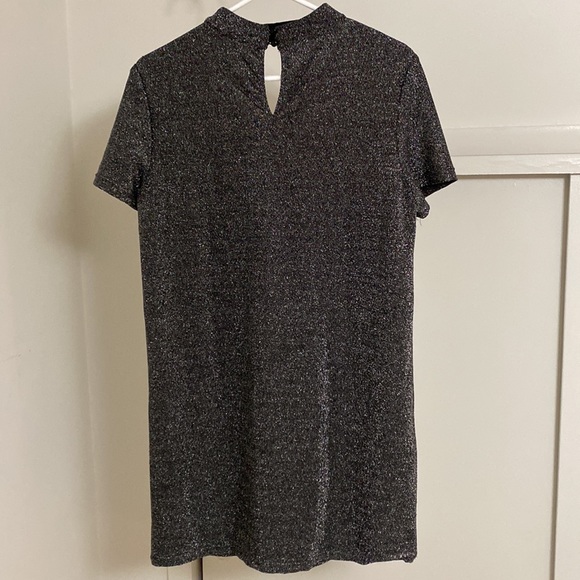 Grey sparkly v cut dress - Picture 2 of 2